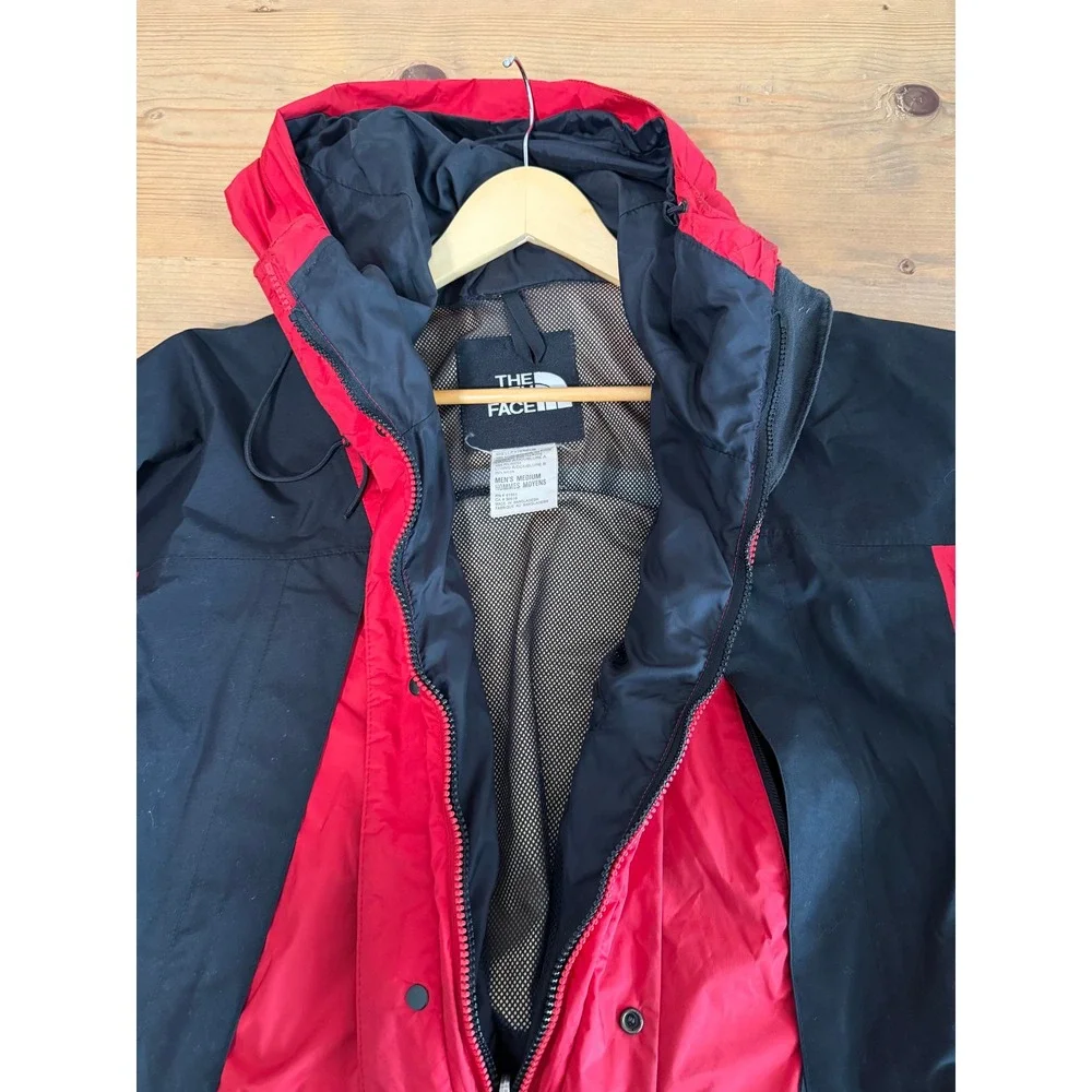 The North Face Mountain Light Gore-Tex Jacket Mens Medium Red Black 80017